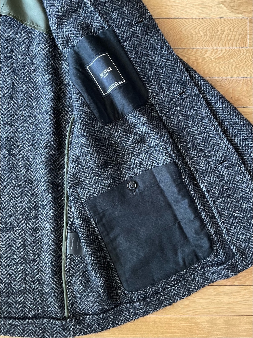 Todd Snyder Italian Wool Walking Jacket in Charcoal Herringbone - Picture 6 of 11